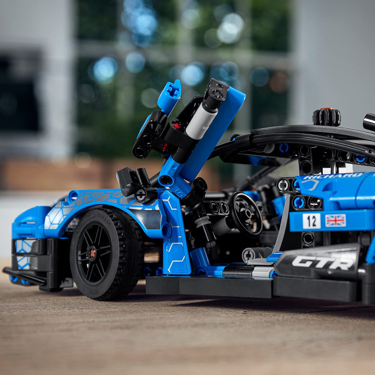 Building Kit J457434
