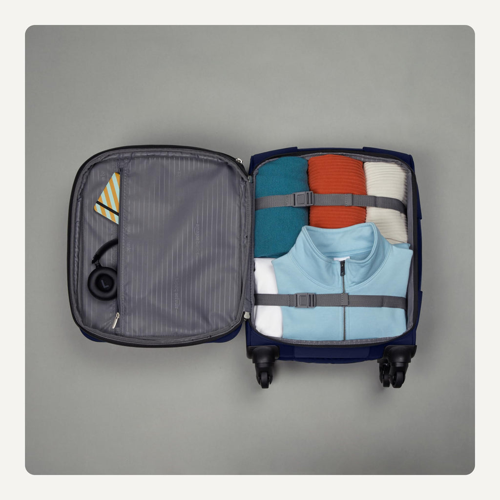 18" Medium Expandable Softside Suitcase with Spinner Wheels, Black X145015