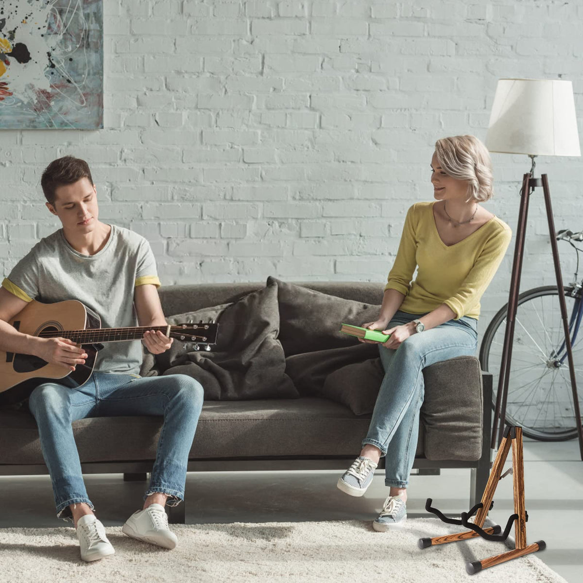 Folding Wood Acoustic Guitar Stand with Padding Z8999